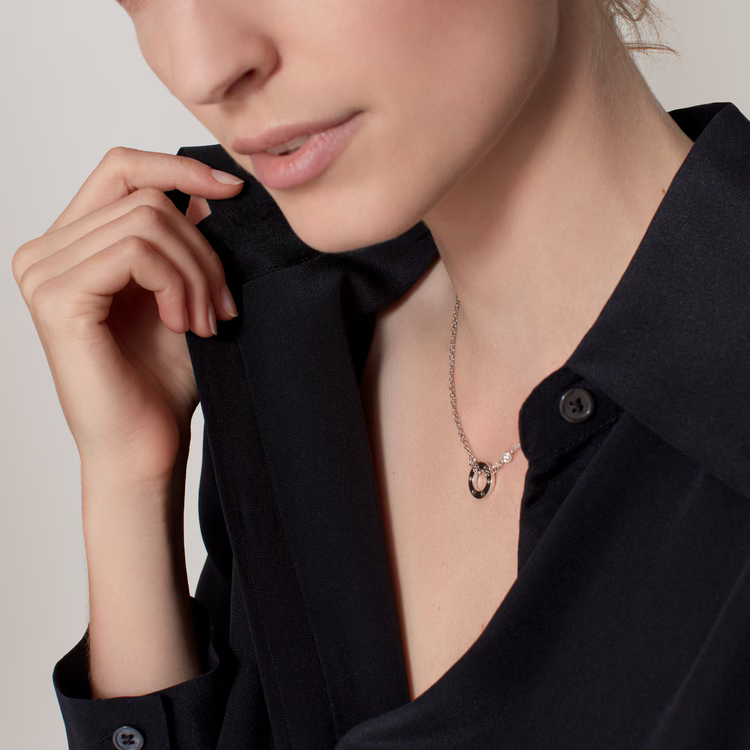 까르띠에 러브 핫 18k 화이트 골드 체인 서클 유니섹스 스트랜드 목걸이 B7219400