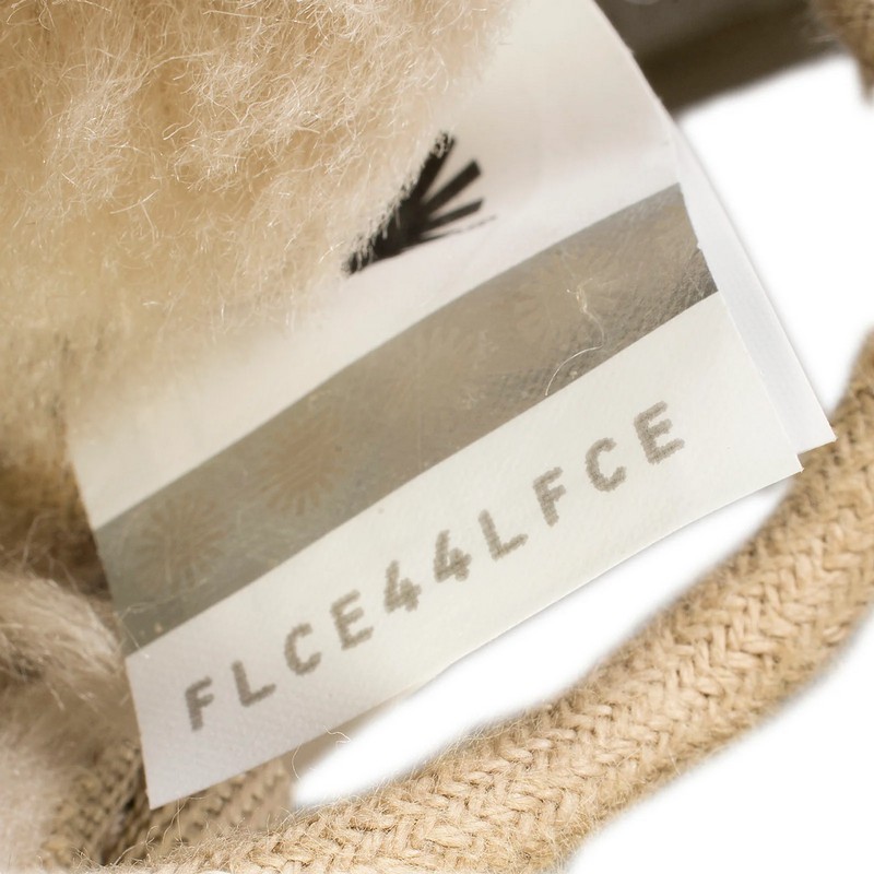 UGG Neumel Iconic Beige Suede Wool Lining Unisex Chukka Boots 3236