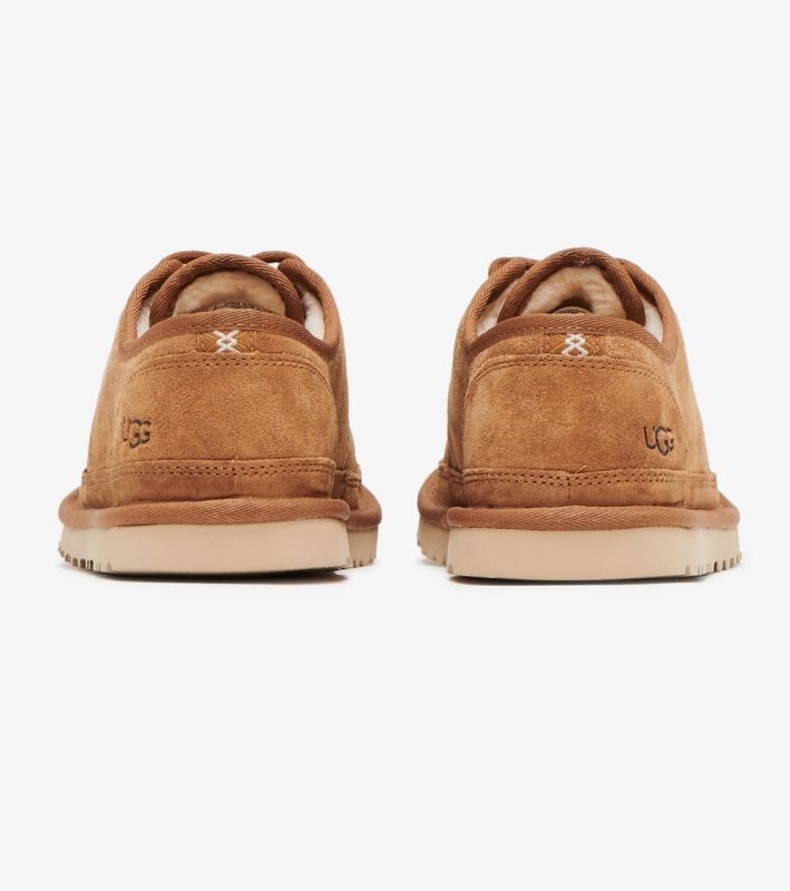UGG Neumel Iconic Low Chestnut Suede Scarpe basse casual da uomo 1120765