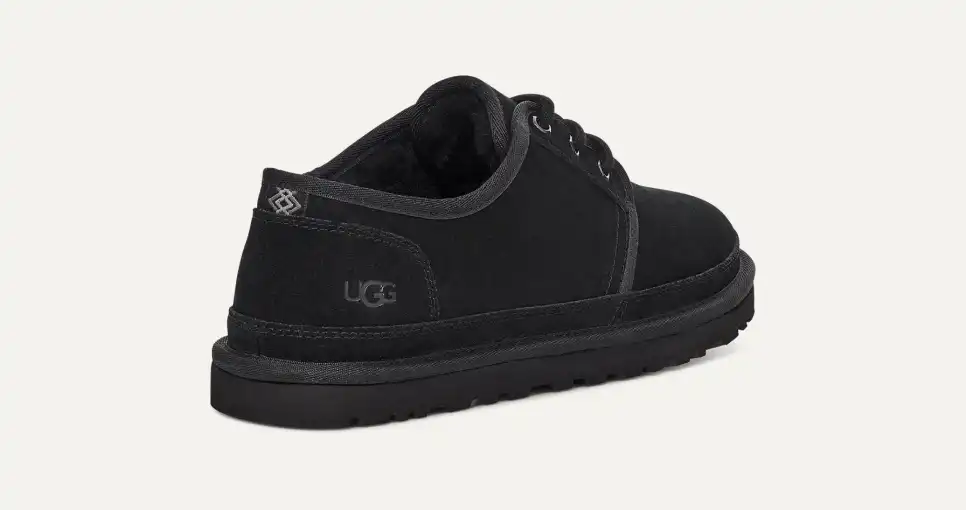 UGG Neumel Iconic Low Black Suede Men's Casual Flates 1120765