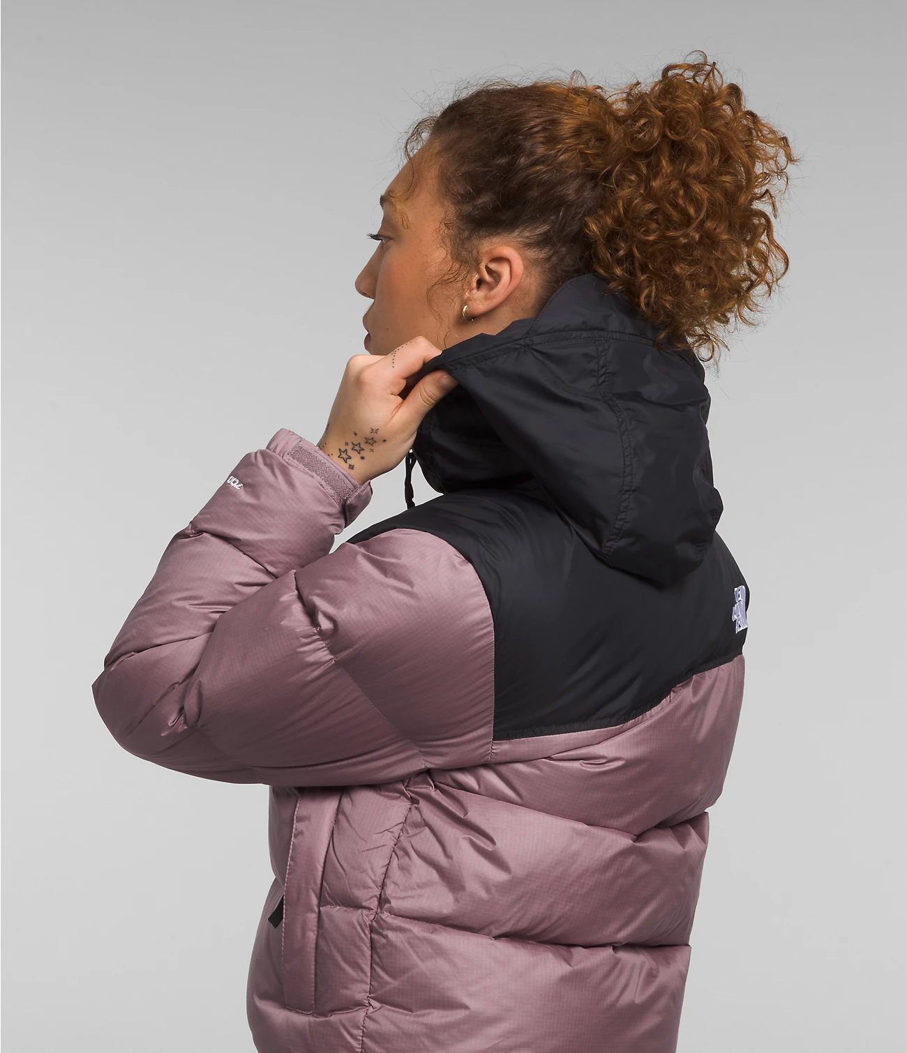 The North Face 1996 Retro Nuptse Hot Grey Goose Down Women Down Jacket Nf0a3xeo