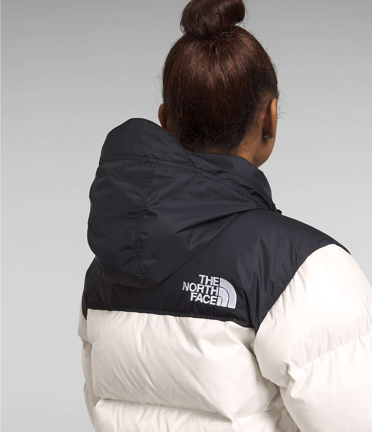 Áo khoác lông vũ nữ The North Face 1996 Retro Nuptse Hot White Goose Down Nf0a3xeo