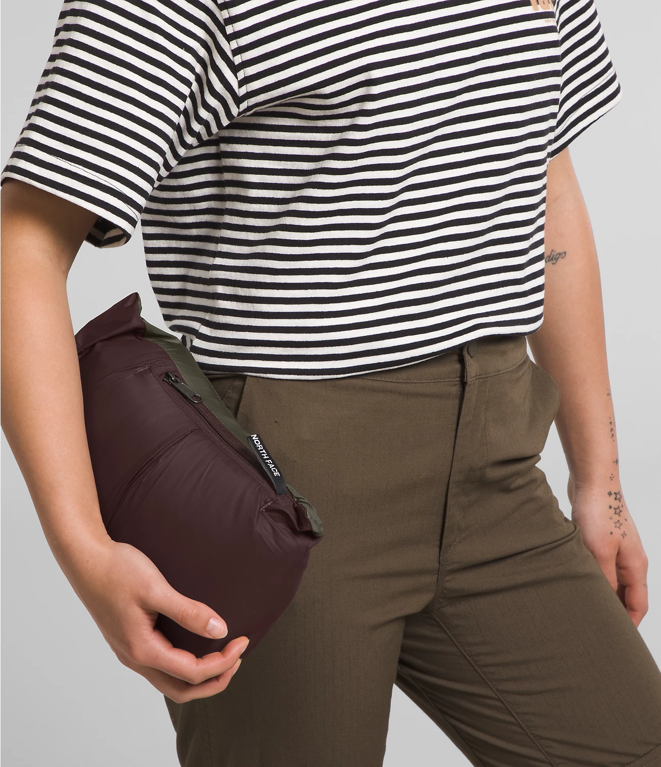 The North Face 1996 Retro Nuptse Hot Taupe Green Goose Down Women Down Jacket Nf0a3xeo