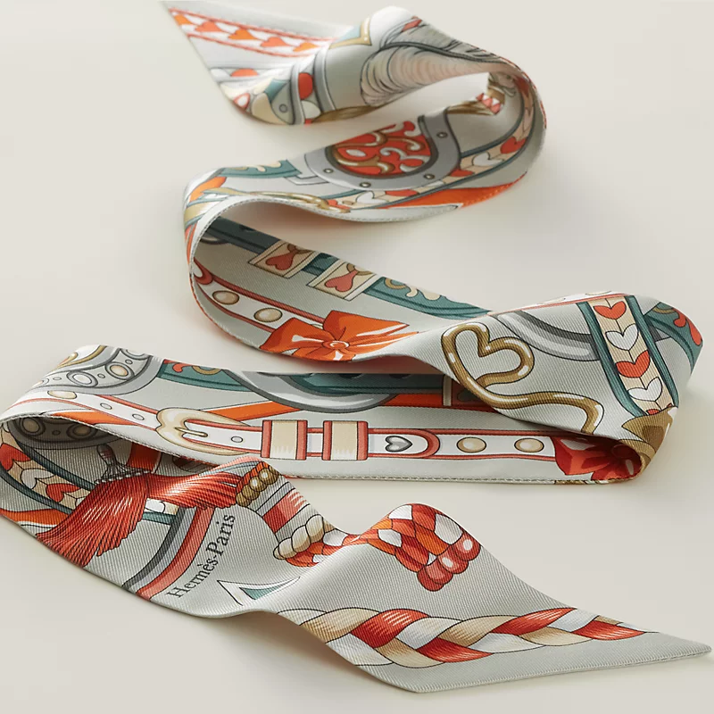 Hermes Twilly Fashion Harnais De Coeur Orange White Blue Silk Women Hair Scarf H064090S