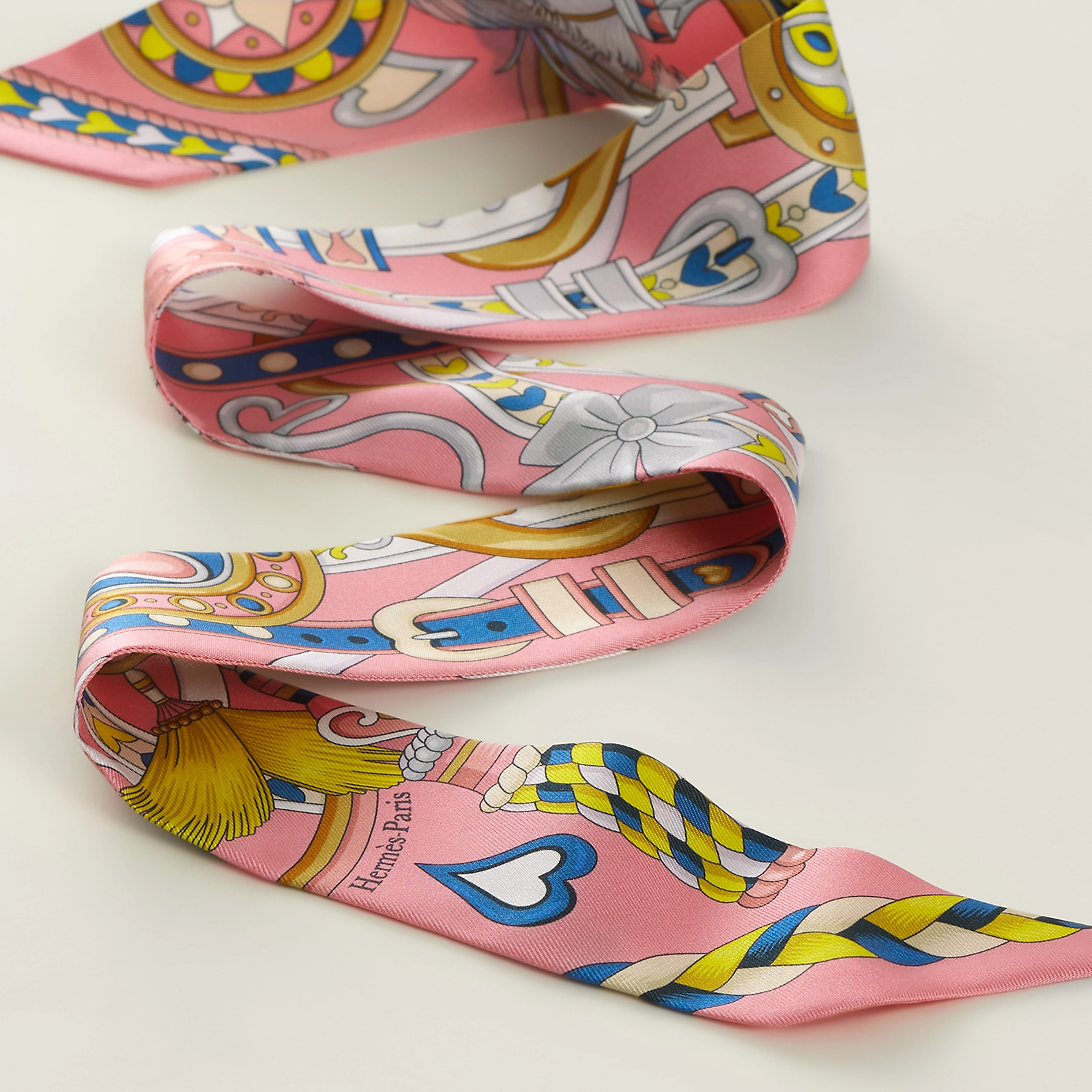 Hermes Twilly Fashion Harnais De Coeur Rose Bonbon Blue Silk Women Hair Scarf H064090S