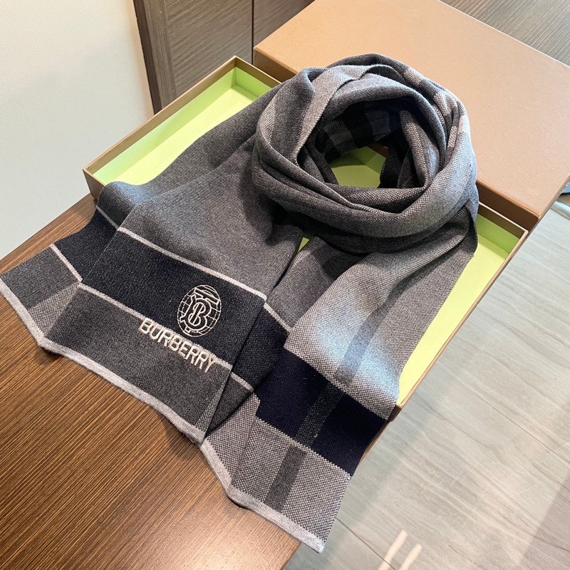 Burberry Classic New TB Reversible Grey Knitted Cashmere Unisex Sash Scarf