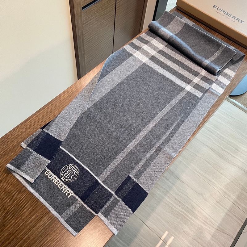 Burberry Classic New TB Reversible Grey Knitted Cashmere Unisex Sash Scarf
