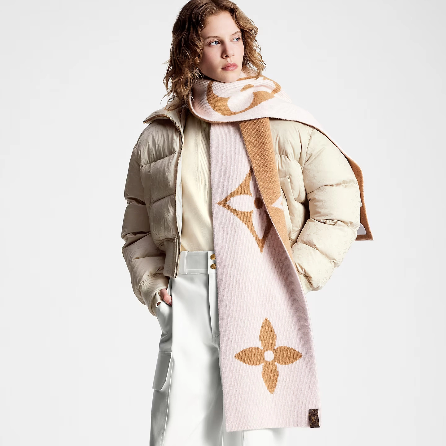 Louis Vuitton Monogram Classic LV Medallion Knit Camel Rose Wool Women Sash Scarf M79336