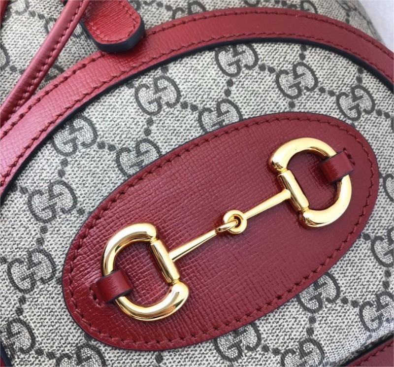 구찌 호스빗 1955 페미닌 GG 수프림 스몰 레드 캔버스 여성용 데이팩 620849