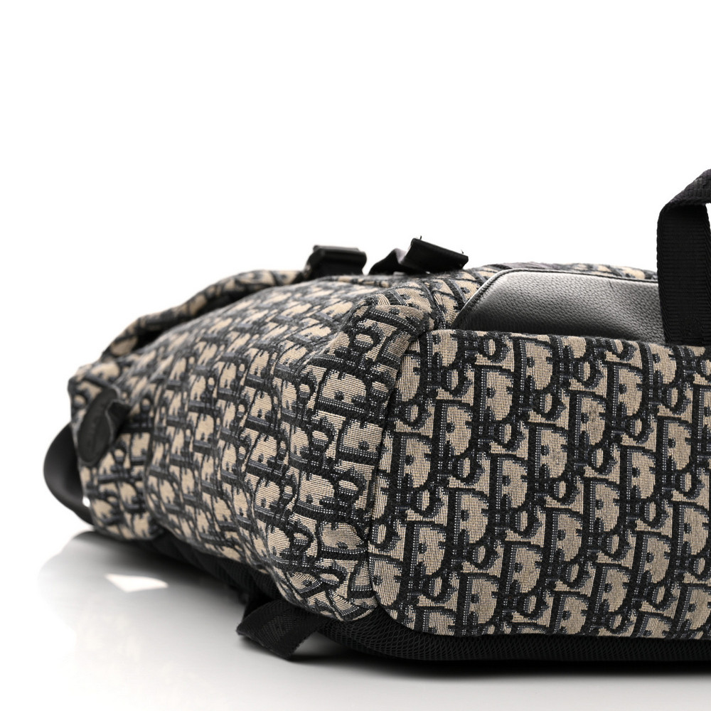 Christian Dior Explorer 標誌圖案中型深藍色帆布男女通用背包