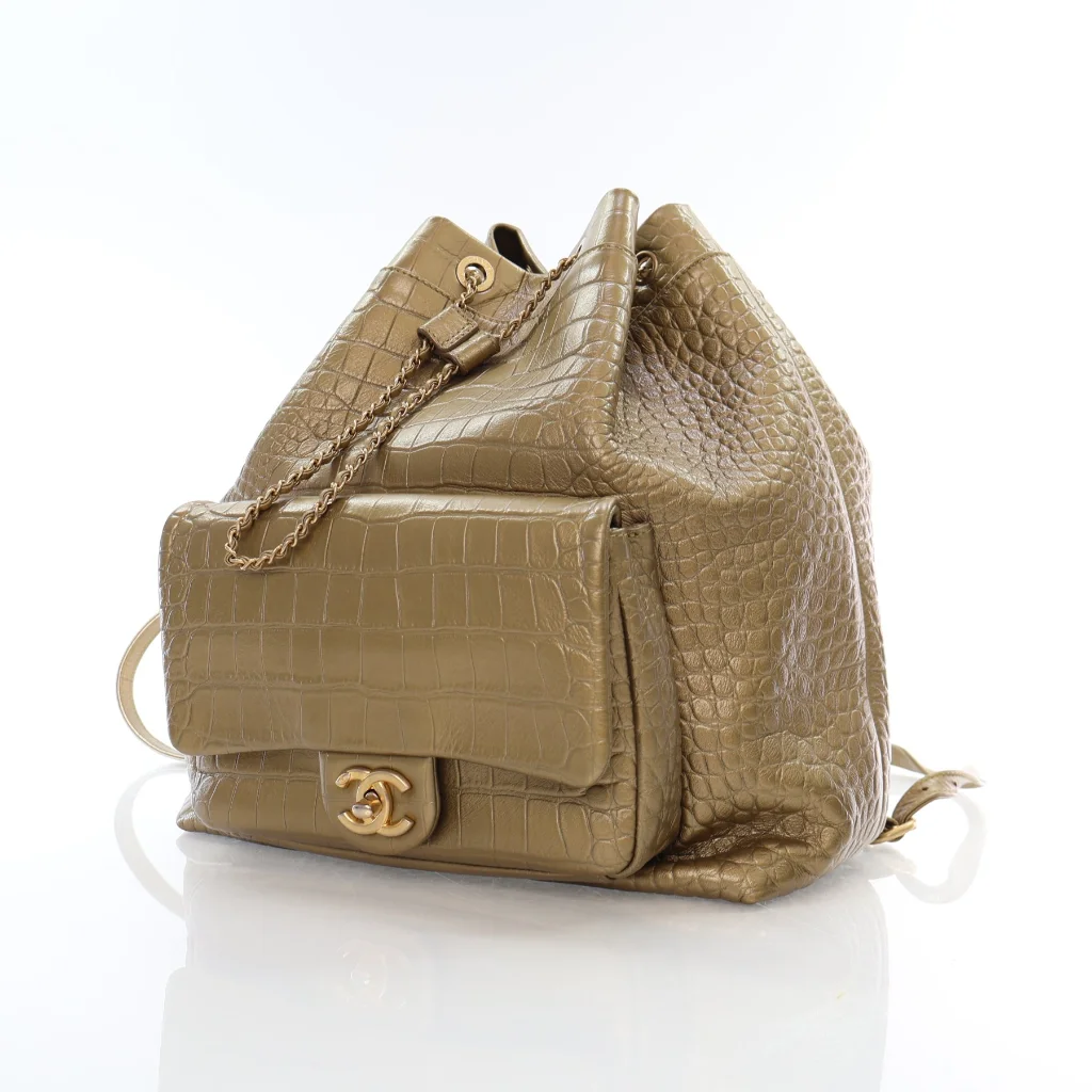 Chanel Classic Crocodile  Embossed 2019 Large Gold Calfskin Women Drawstring Backpack AS0800