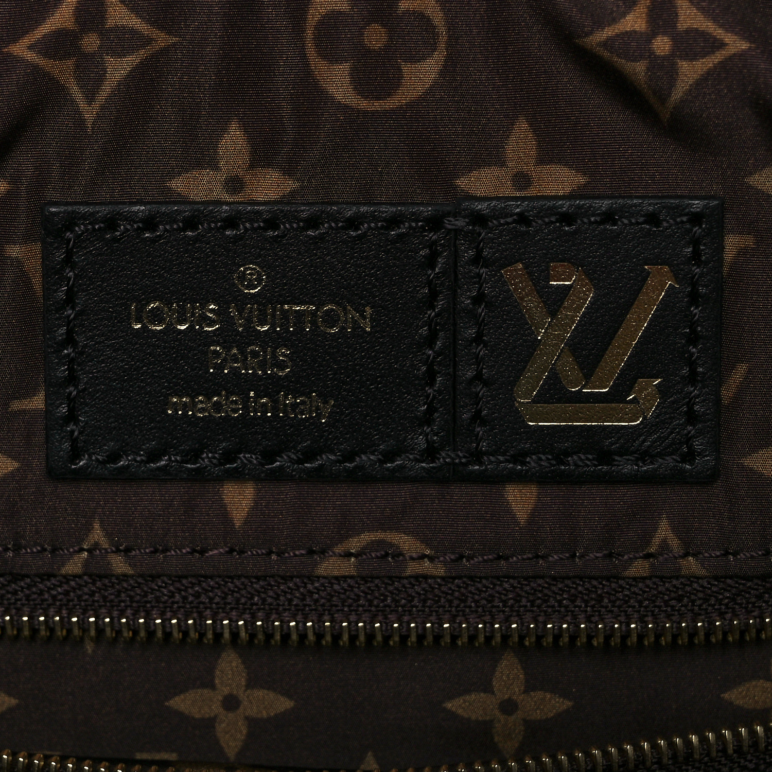 路易威登 Monogram 經典限量羽絨 Econyl 枕頭 MM 黑色尼龍男女通用托特包背包 M58981