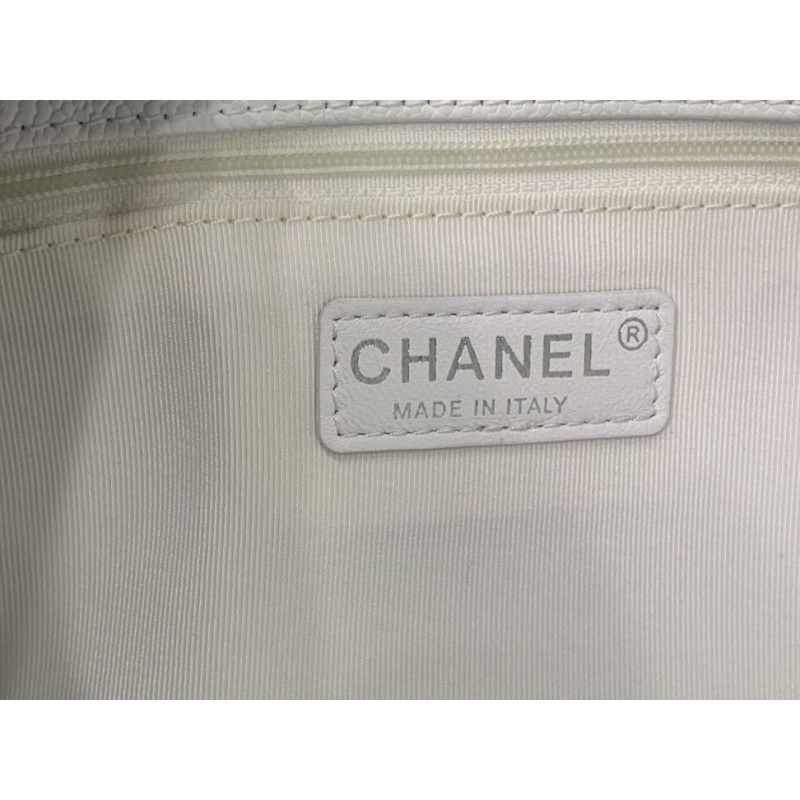 Bolsa Chanel Grand Shopping Tote (GST) Grande, em Couro de Bezerro Granulado Branco, Modelo A50995