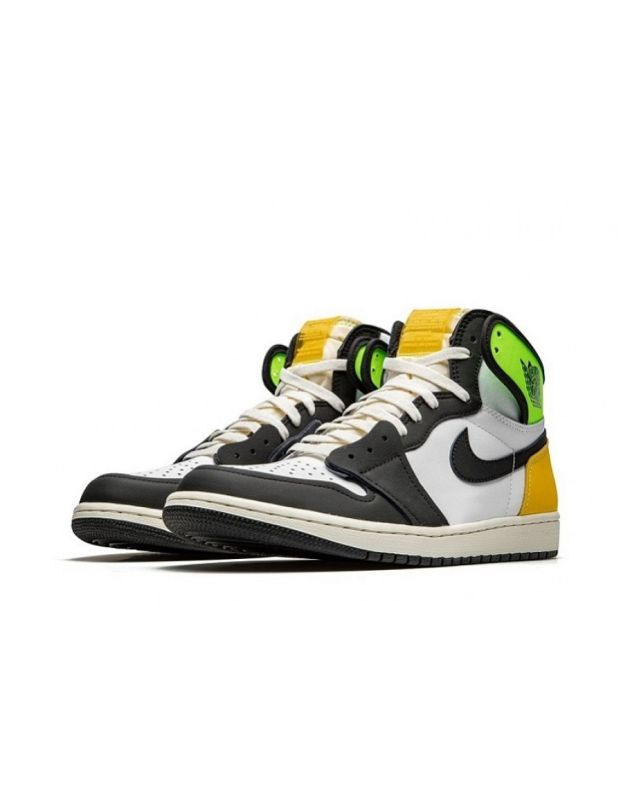 조던 에어 조던 1 레트로 하이 2021 화이트 블랙 볼트 유니버시티 골드 가죽 고무 밑창 농구화 555088-118