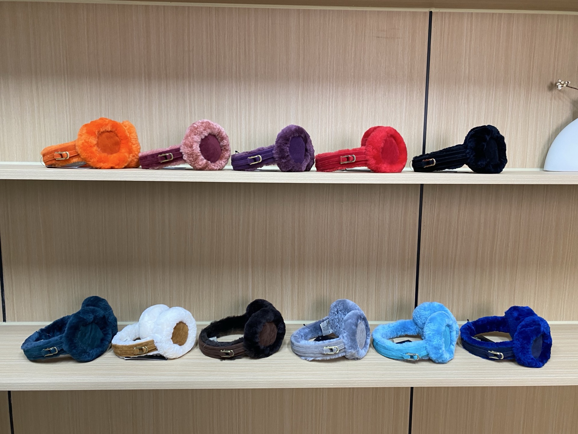 UGG Classic Double U Logo Chestnut Shearling Women Headband Earmuff U1023