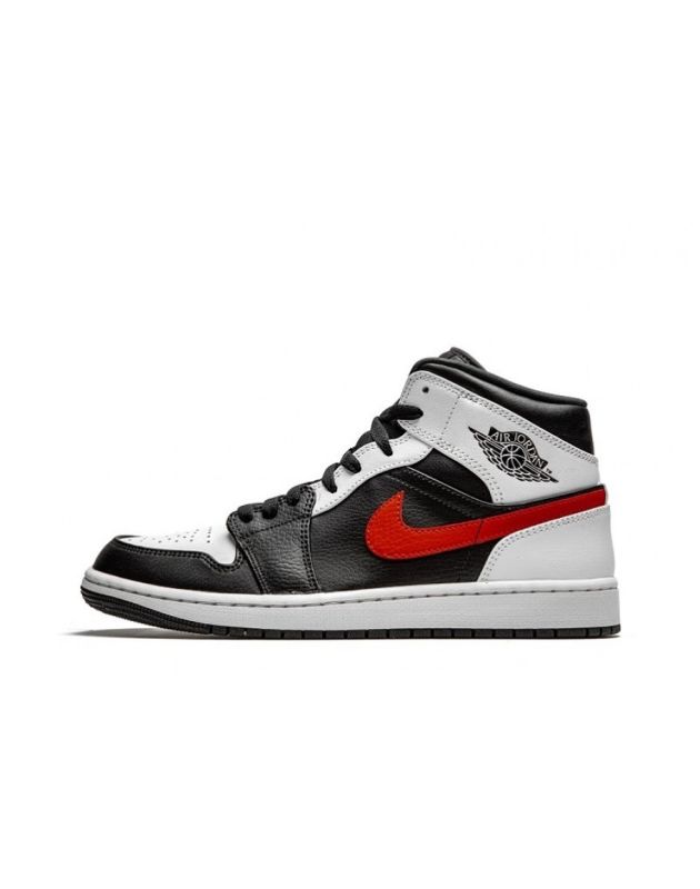 Black Chile Red White