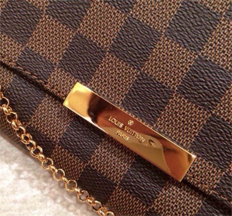 Louis Vuitton Damier Ebene Favorite MM Brown Canvas Women Envelope Crossbody Bag N41129
