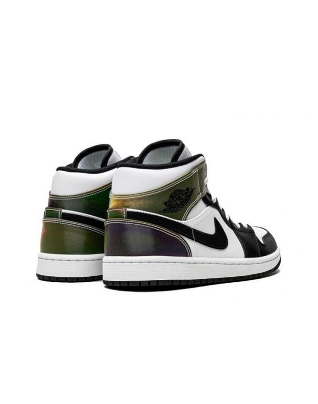 Jordan Air Jordan 1 Mid 2021 Heat Reactive Leather Rubber Sole Basketball Sneakers DM7802-100